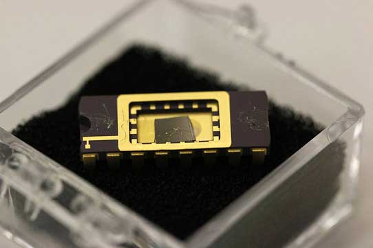 Graphene phototransistor promises high-performance optoelectronics