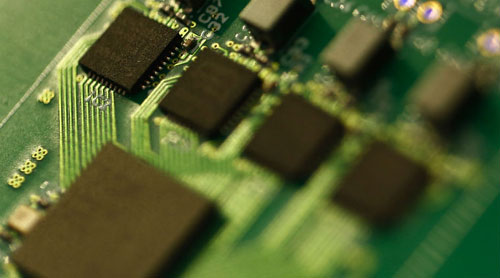 The fastest integrated circuits feature transistors consisting of germanium films on silicon. 