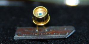 Avalanche photodiode 