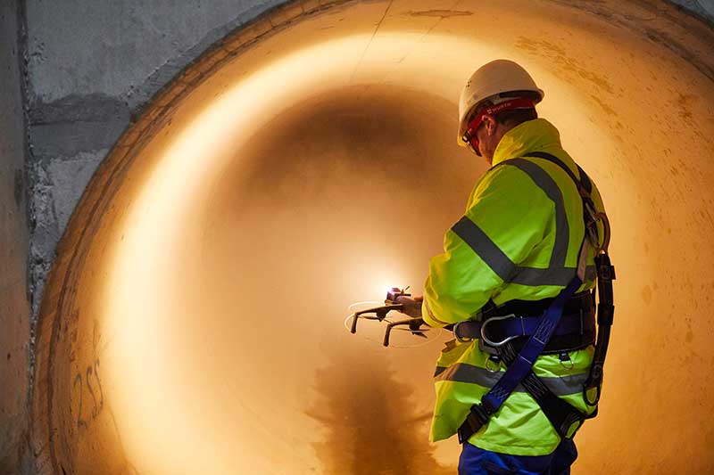 ROBi_Indoor-drone-at-the-pipe-inspection