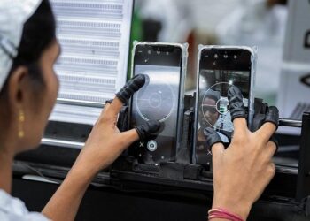 Mobile manufacturing to become India’s largest exports by 2025