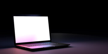 MagnaChip Introduces First Power Management IC for Laptops  with UHD Display Panels