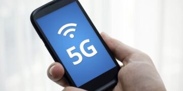 8 Trends Will Shape 5G Mobile Data in 2021