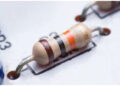 How resistor works