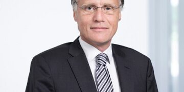 Jochen Hanebeck will take over as the new CEO of Infineon Technologies AG