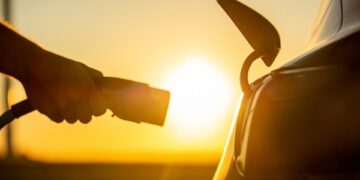 Infineon and Delta enable bidirectional charging at home