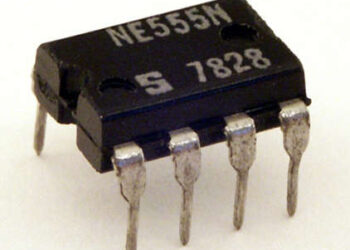 What is an IC 555 : Pin Configuration & Its Applications