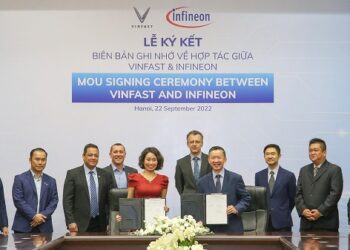 Infineon and VinFast extend partnership in the field of electromobility