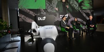 Würth Elektronik Enables Organifarms’ BERRY Robot to Harvest 24/7 Throughout the Year