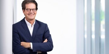 Infineon coordinates wide-scale research initiative for supercomputers in highly automated connected vehicles