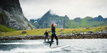Electric jetboards make waves using Nordic Bluetooth LE for wireless control