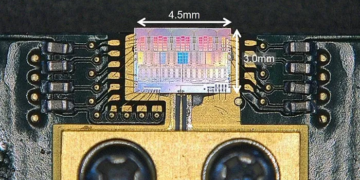 NEC develops 150 GHz Antenna-on-Chip transmitter IC chip for Beyond 5G/6G radio equipment