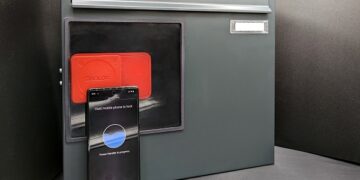 STIWA presents smart lock solution SMALOX based on Infineon’s battery-less NFC lock technology