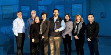 Mouser Electronics Receives 2023 Global Best Service Distributor of the Year Award from Diodes Incorporated