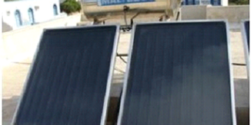 Solar Water Heater: Working Principle, Types, Advantages & Maintenance