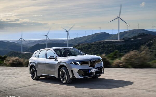 Infineon and BMW Group join forces to shape the future of software-defined vehicles with the Neue Klasse