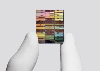 IBM Breaks the Nanometer Barrier with World’s First Sub-1nm Chip