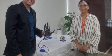 Physical AI Realized: STMicroelectronics’ 600F Robotic Hand Powered by N6 Gesture Recognition